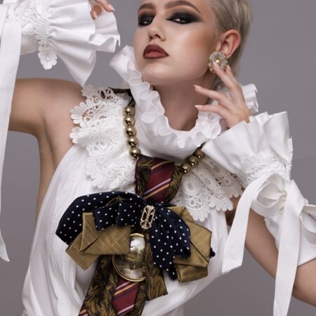 VINTAGE ACCESSORY COLLECTION